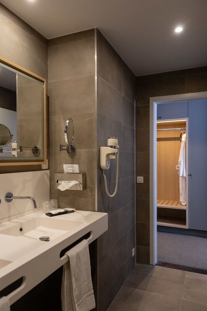 Hotel Les 3 Clés Family Room 3