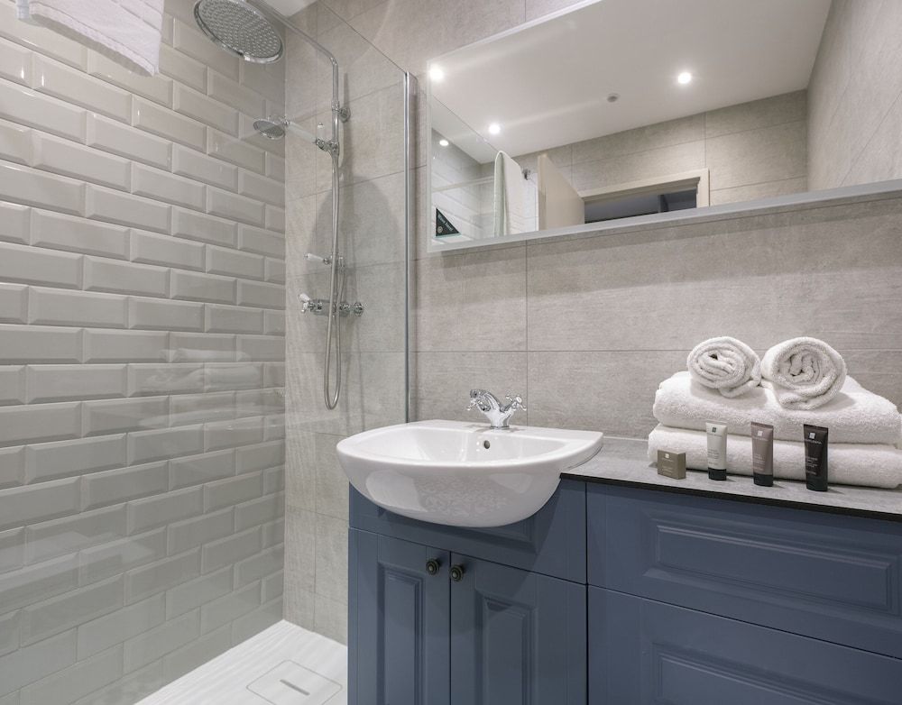 Standard Double or Twin Room, Ensuite