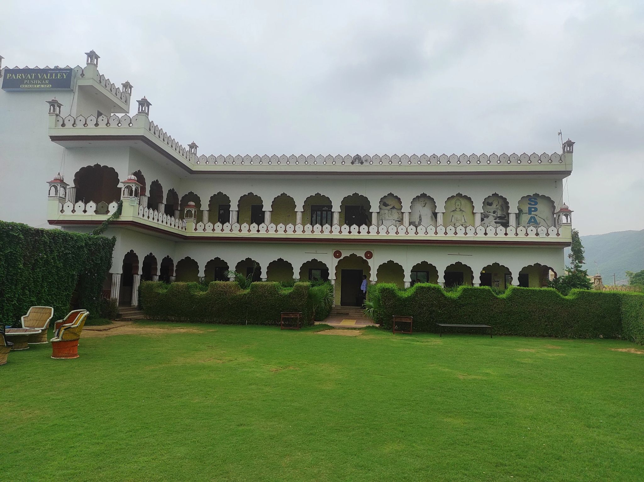 undefined Parvat Valley Resort 7