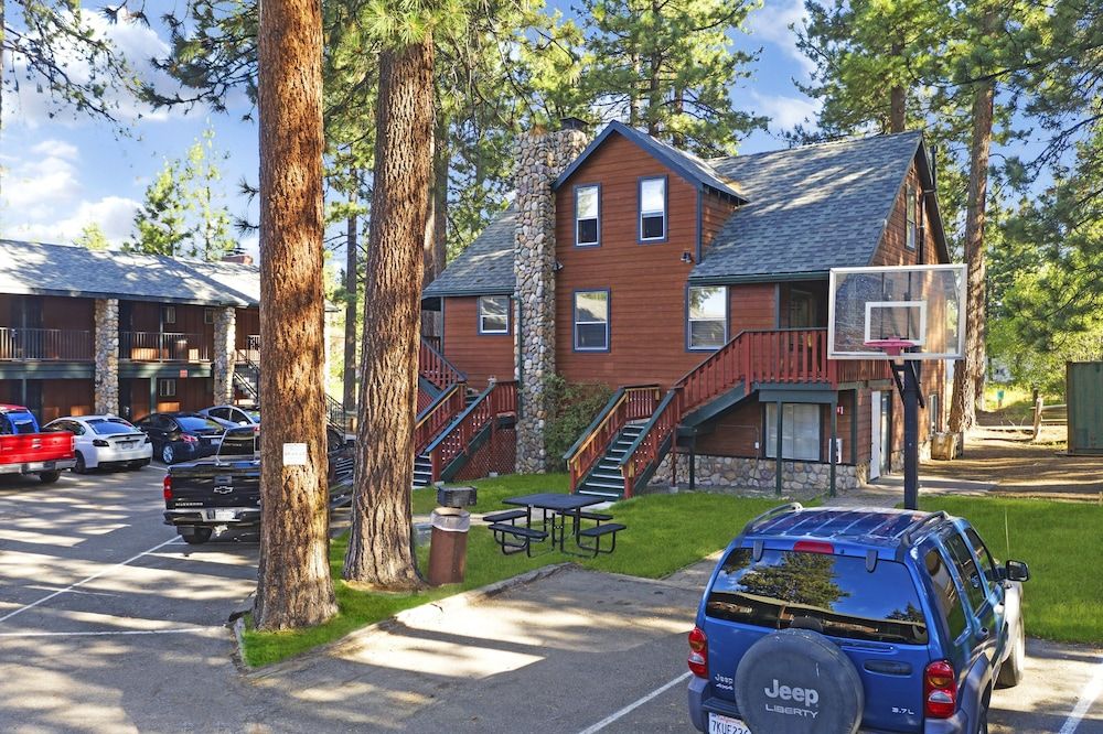 undefined 3 Peaks Resort & Beach Club 3