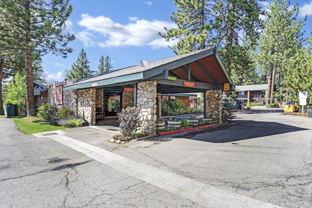 undefined 3 Peaks Resort & Beach Club 5