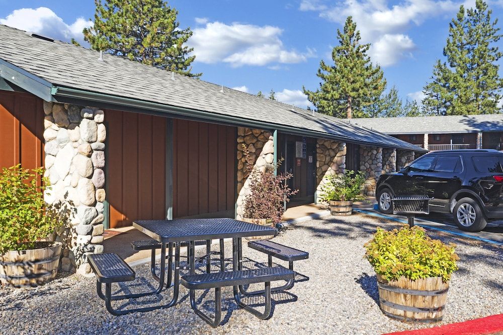 undefined 3 Peaks Resort & Beach Club 2