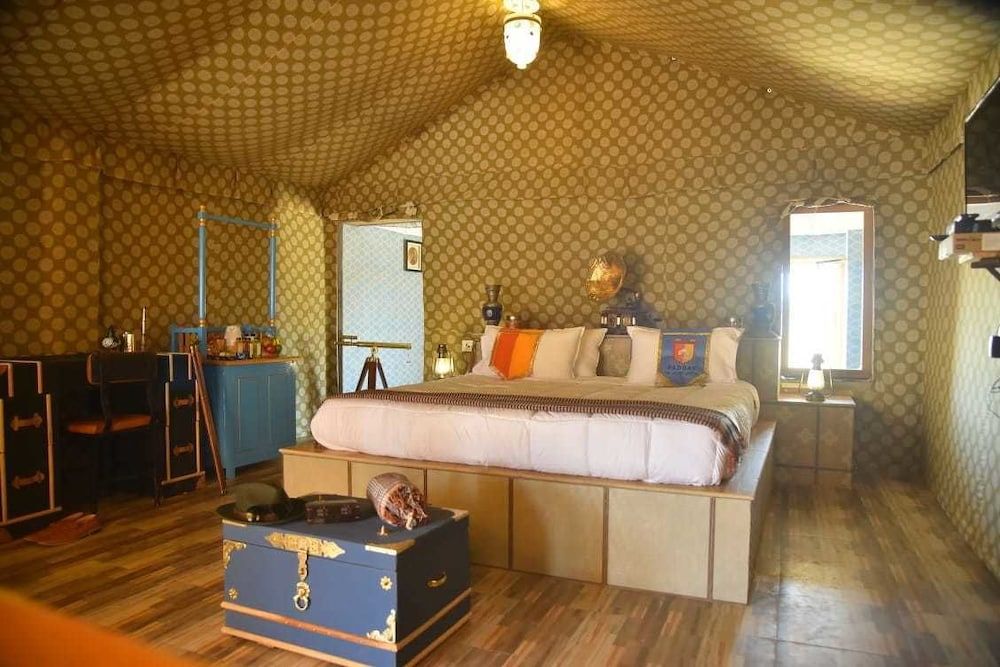 undefined Paddav Tented Suites 8