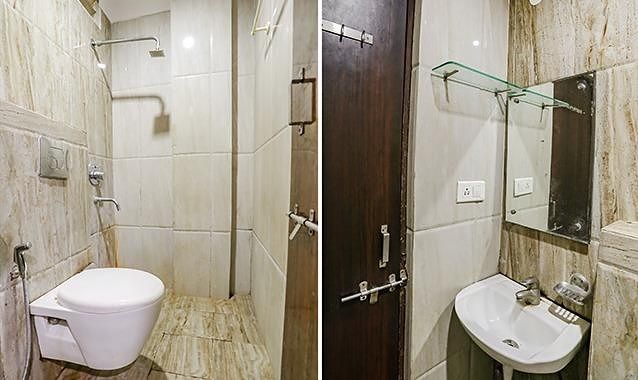  FabHotel Ashoka Palace Deluxe Room 4