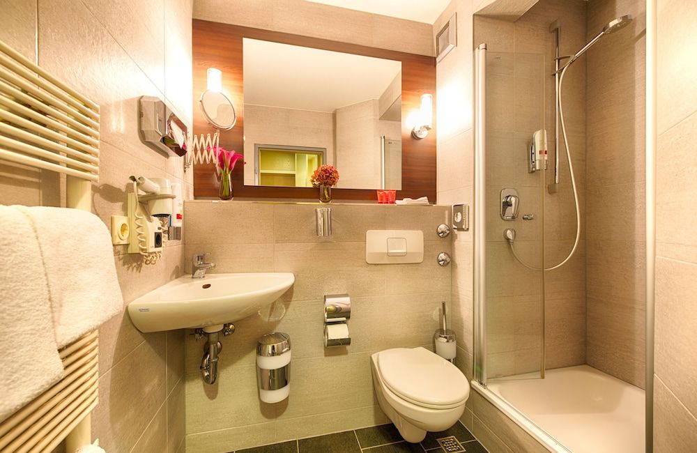 Leonardo Hotel München City West Comfort Room 8