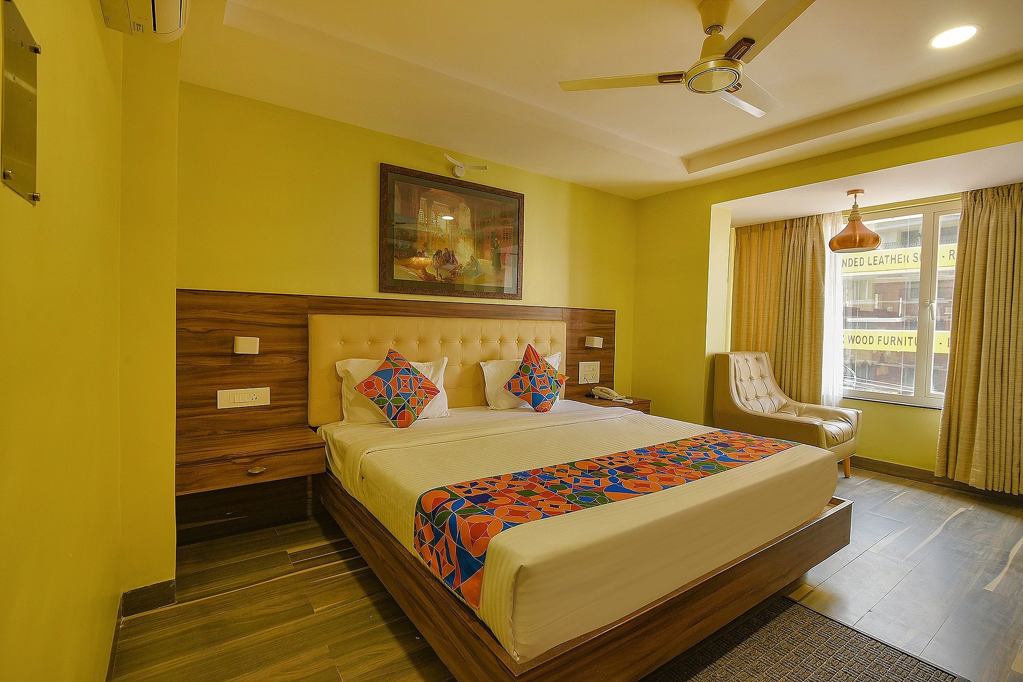 Via Phoenix Resorts Deluxe Room 5