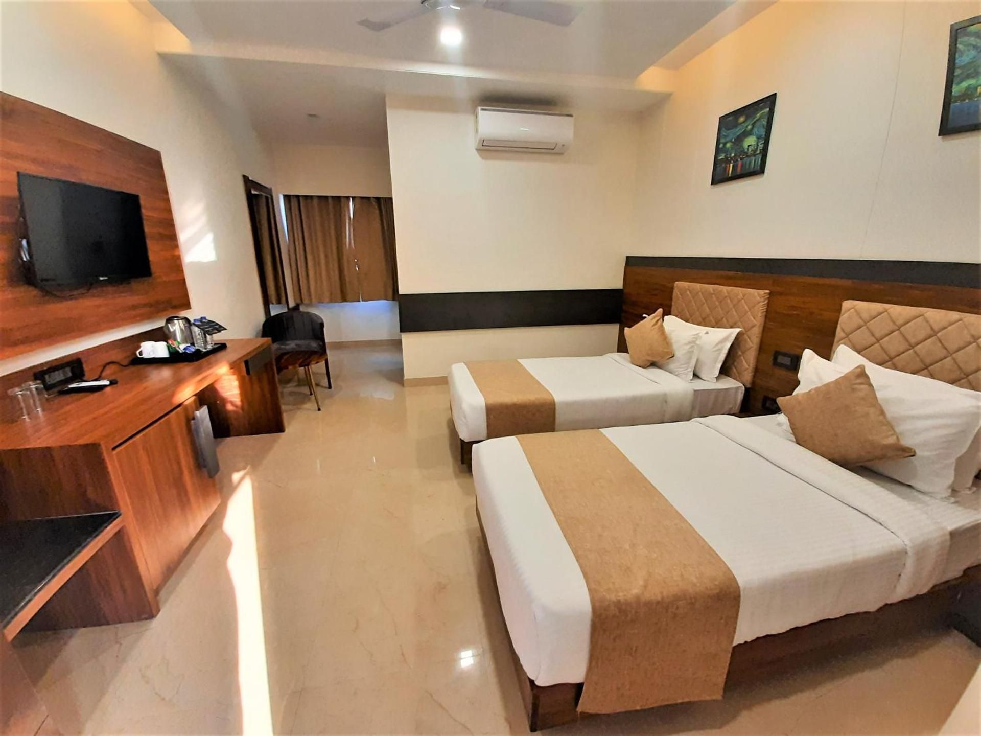 Hotel Suvin Residency