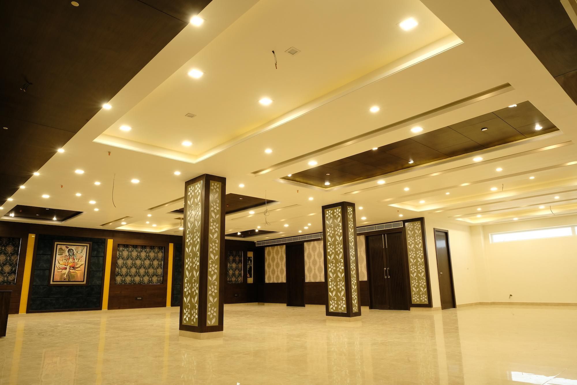 Hotel Suvin Residency