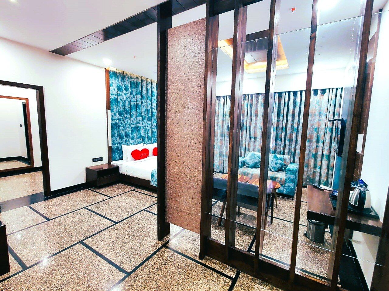 Hotel Suvin Residency