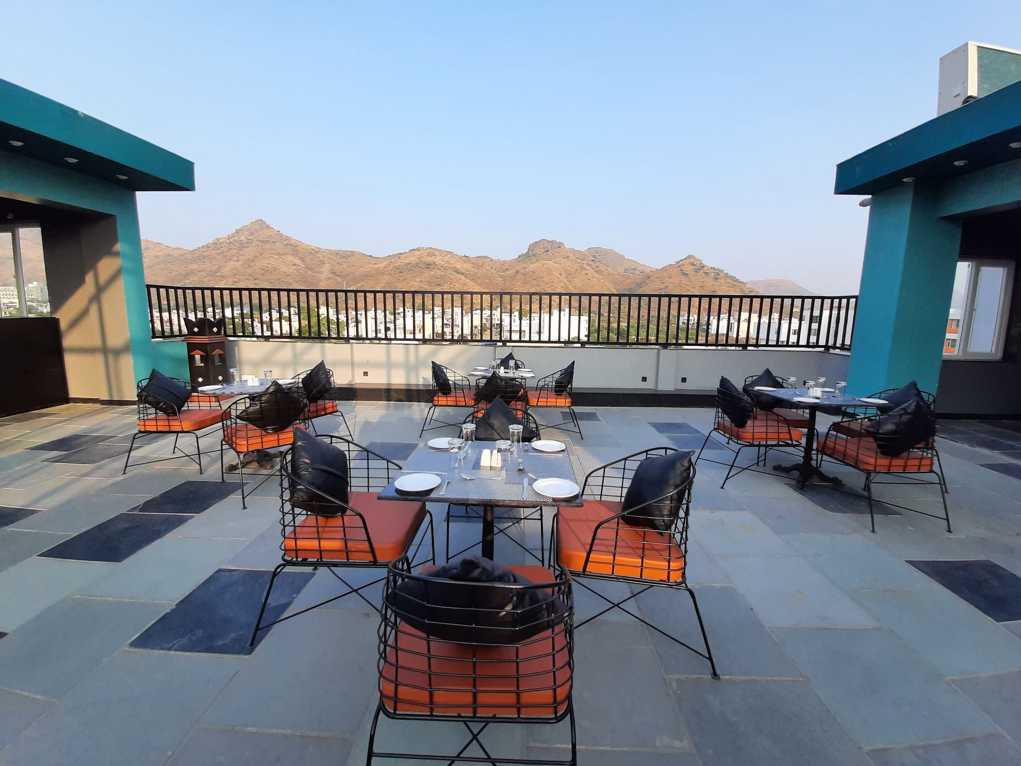 undefined Hotel Suvin Residency 4