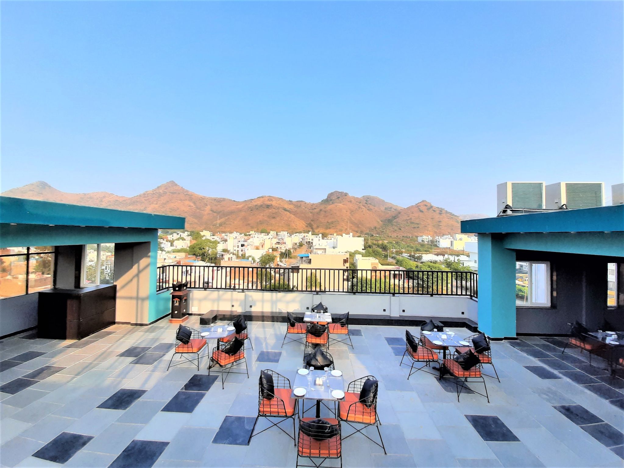 undefined Hotel Suvin Residency 3