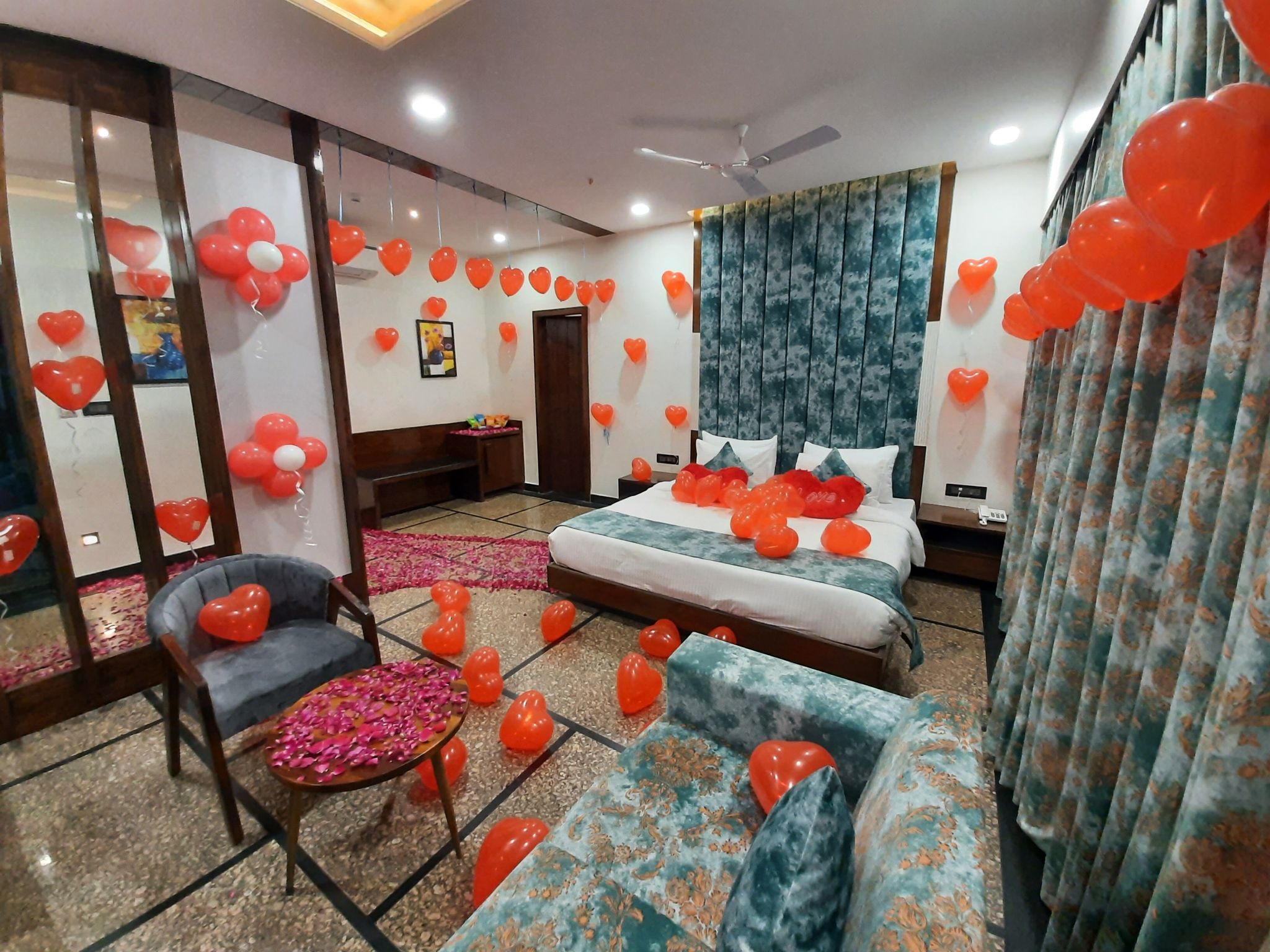 Hotel Suvin Residency