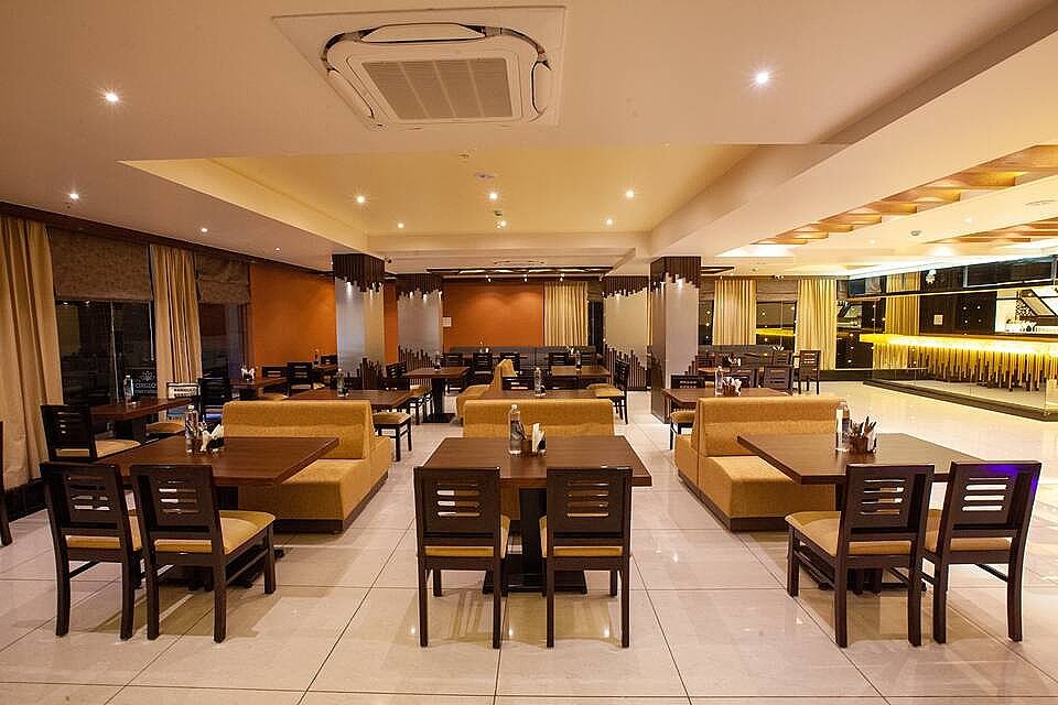undefined Hotel Foxglove International 4
