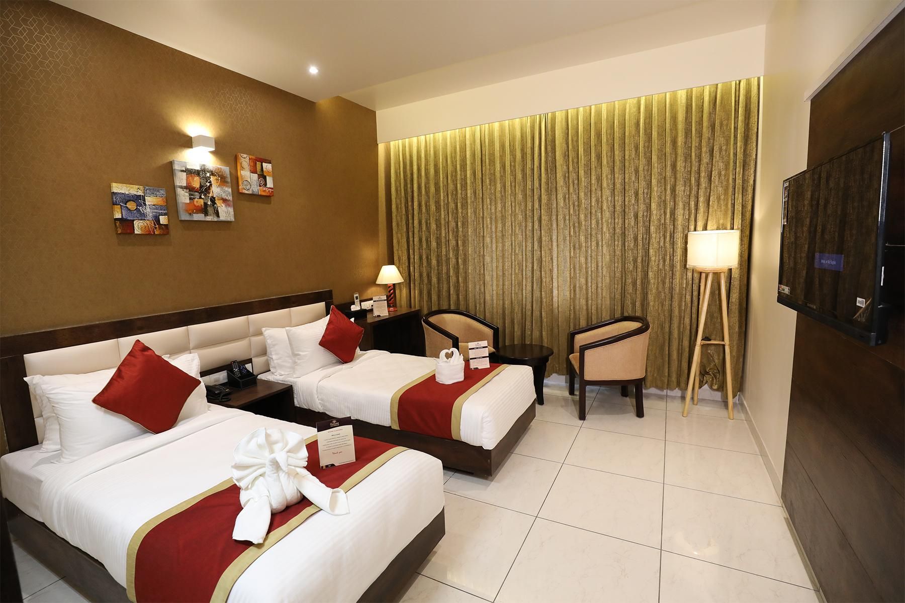 The White Pearl Suites Superior Room 14