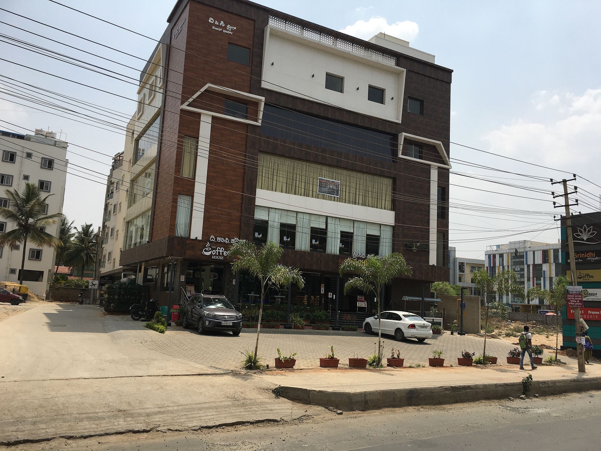 undefined Hotel Foxglove International 8