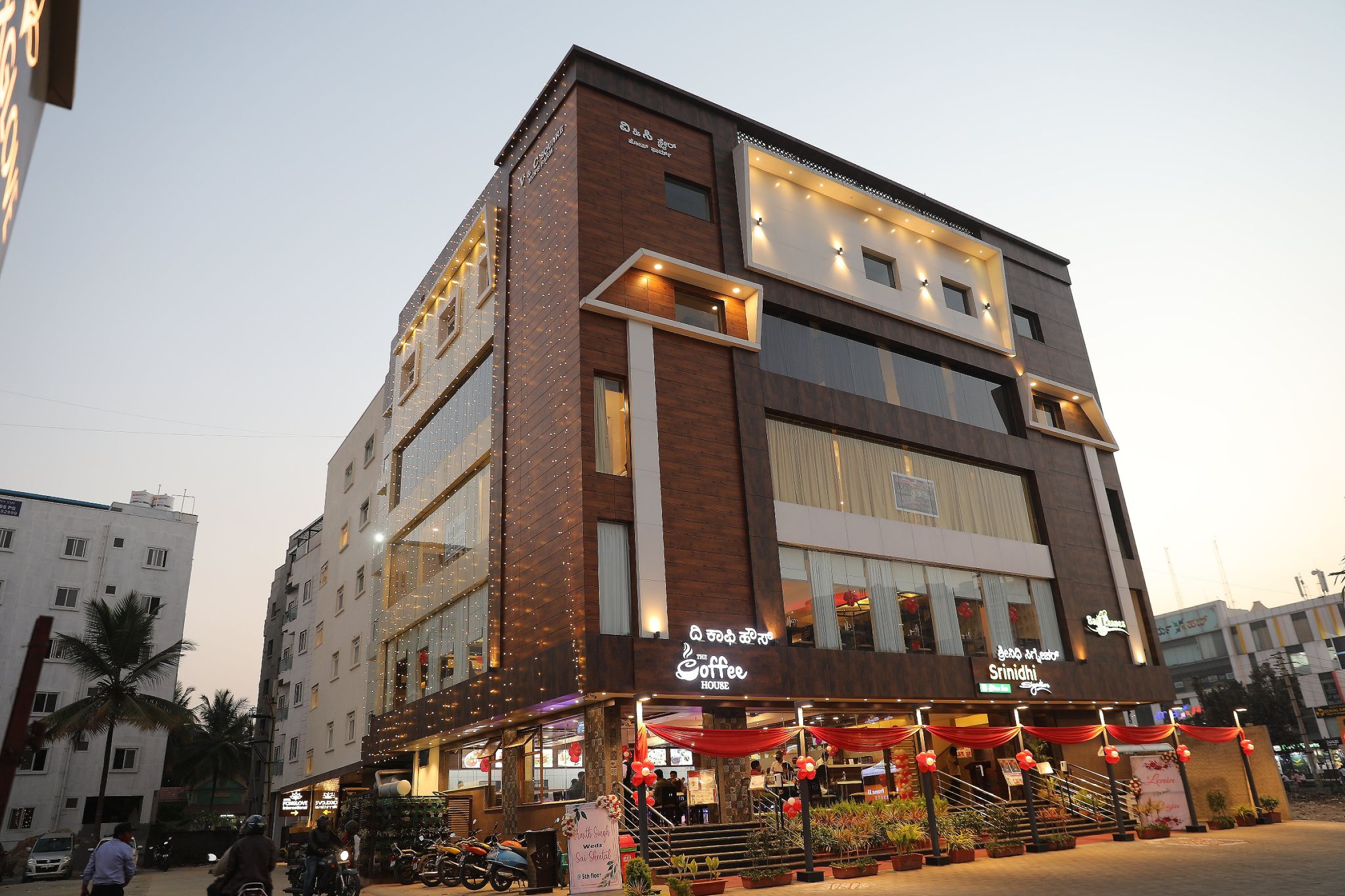 undefined Hotel Foxglove International 5