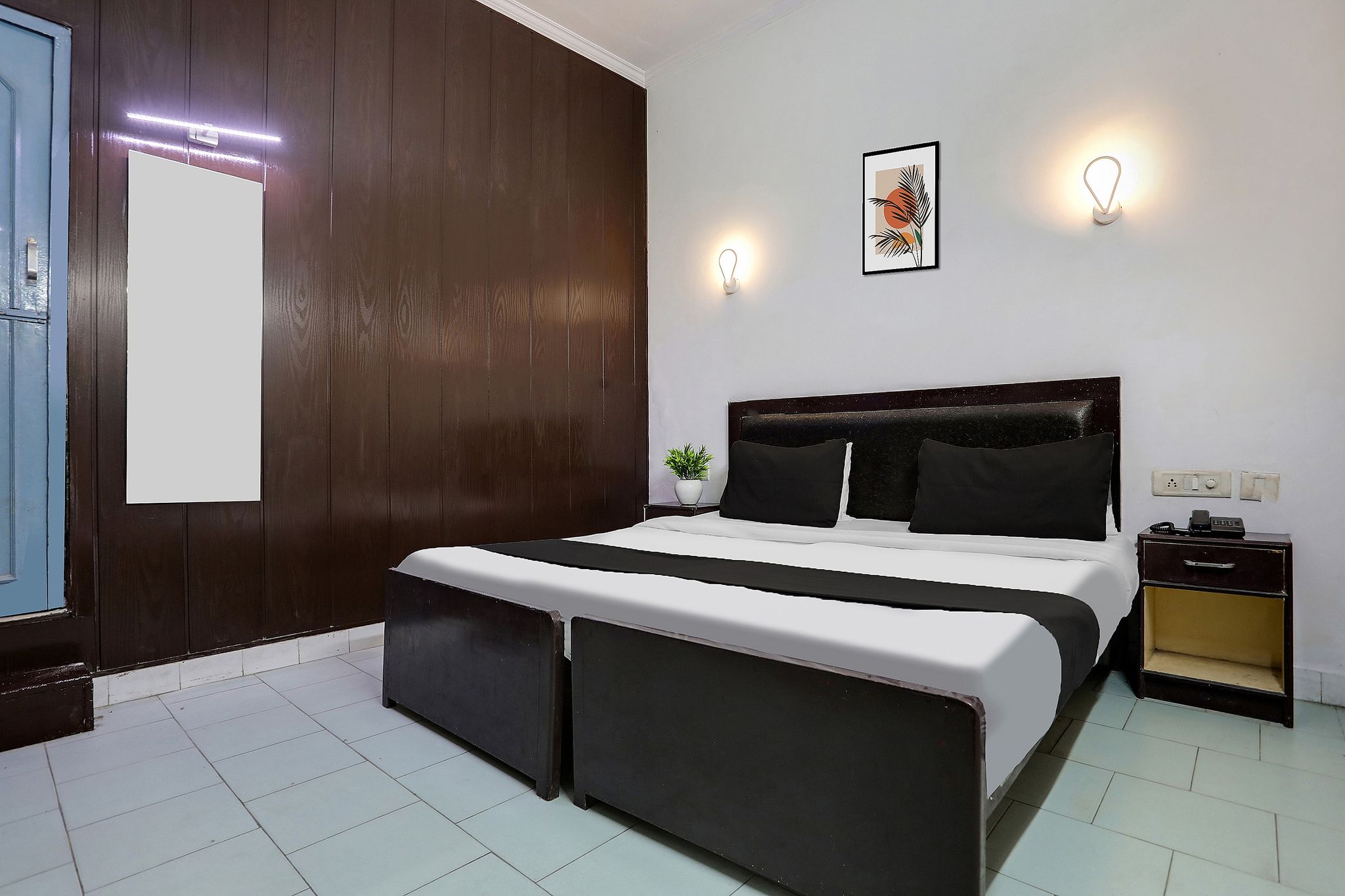 Hotel O Tajganj Near Taj Mahal West Gate Classic 11