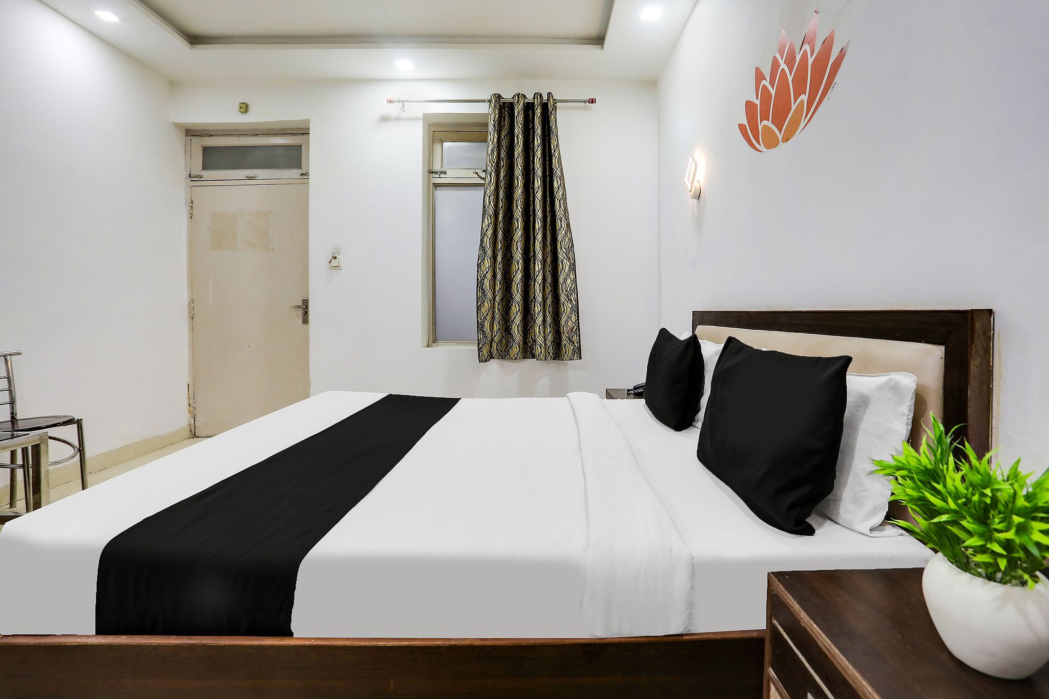 Hotel O Tajganj Near Taj Mahal West Gate Classic 7