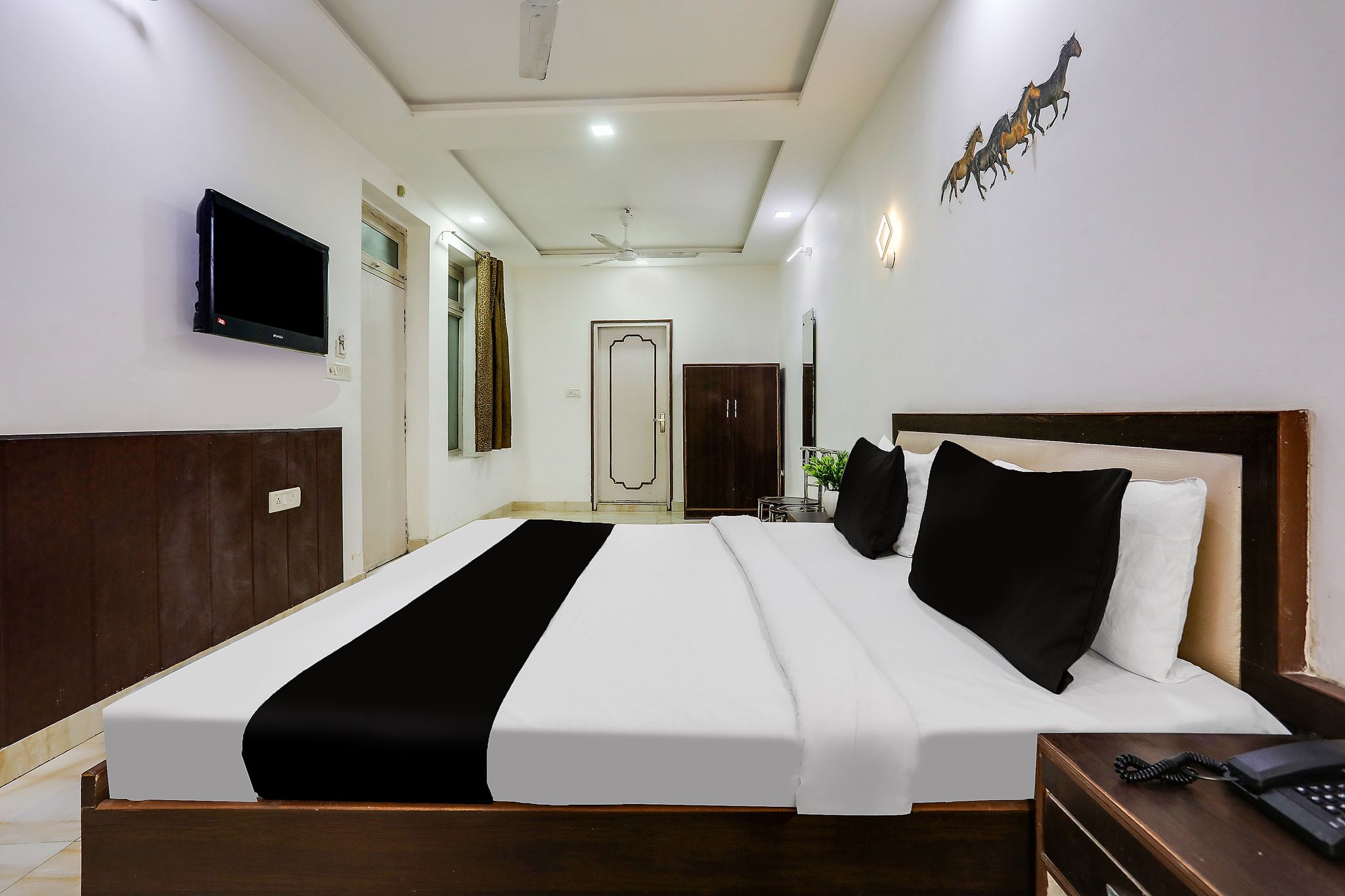 Hotel O Tajganj Near Taj Mahal West Gate Classic