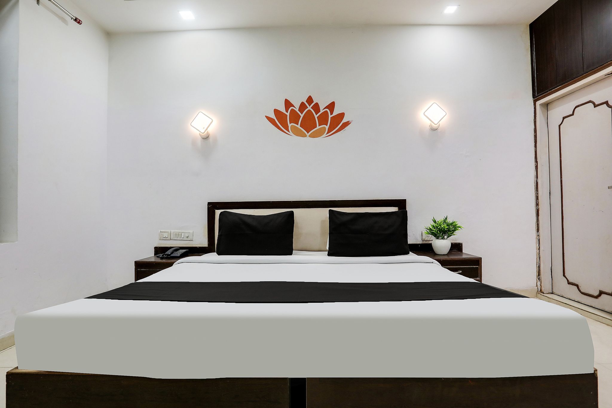 Hotel O Tajganj Near Taj Mahal West Gate Classic 13