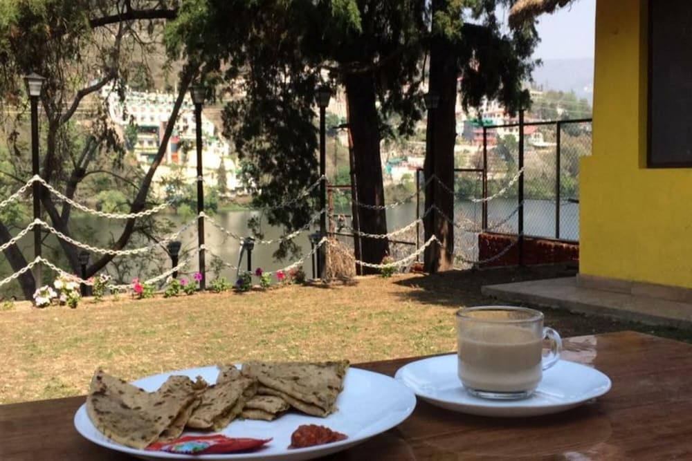 undefined Lazy Bear Resort & Cafe 7