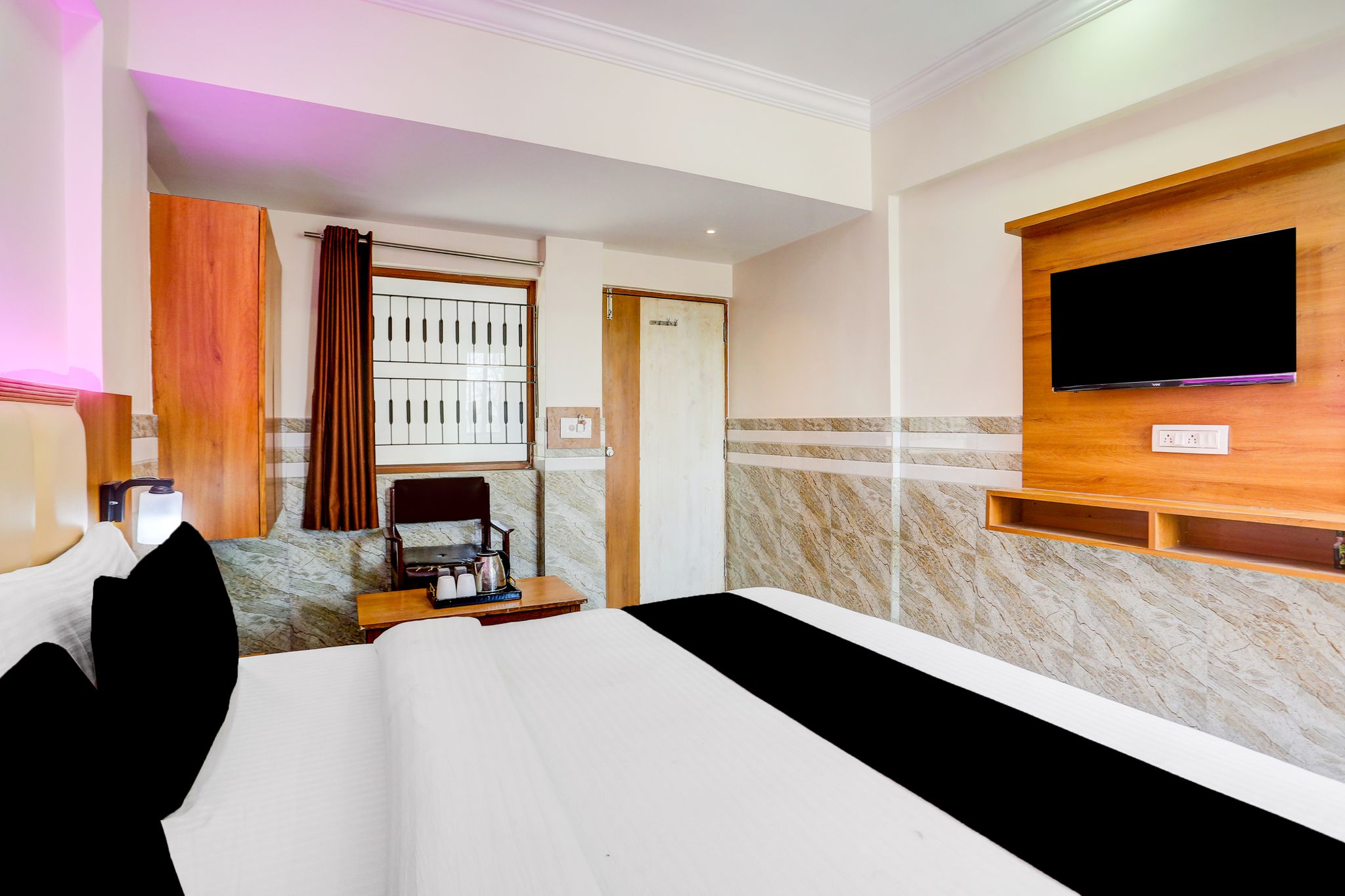 Collection O Ahmedabad Airport Formerly Hotel Runway Inn Classic 7