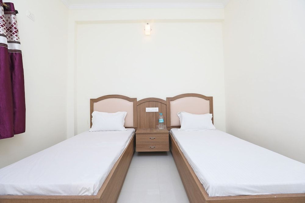 undefined OYO 44618 Paradise Guest House 10