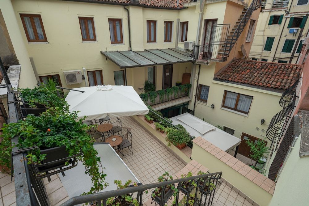 undefined Locanda Herion 6