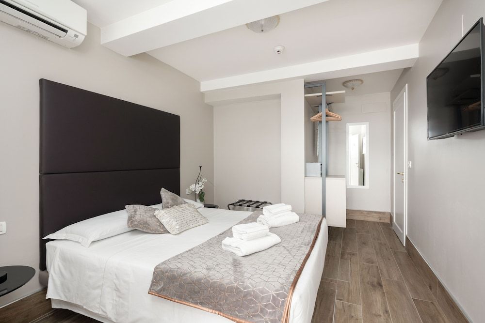 Locanda Herion Standard Double Room, 1 Double Bed (1A) 3