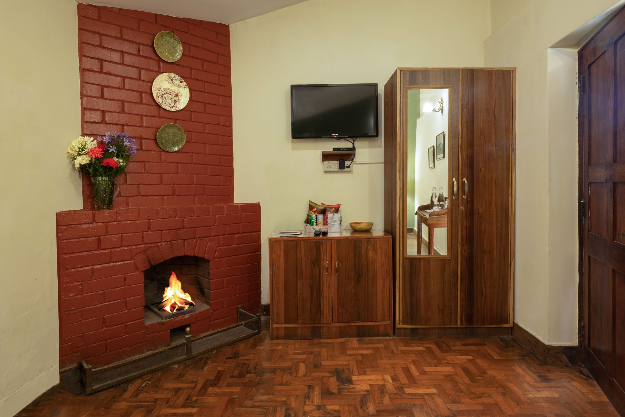 Sherlock Standard Room 5