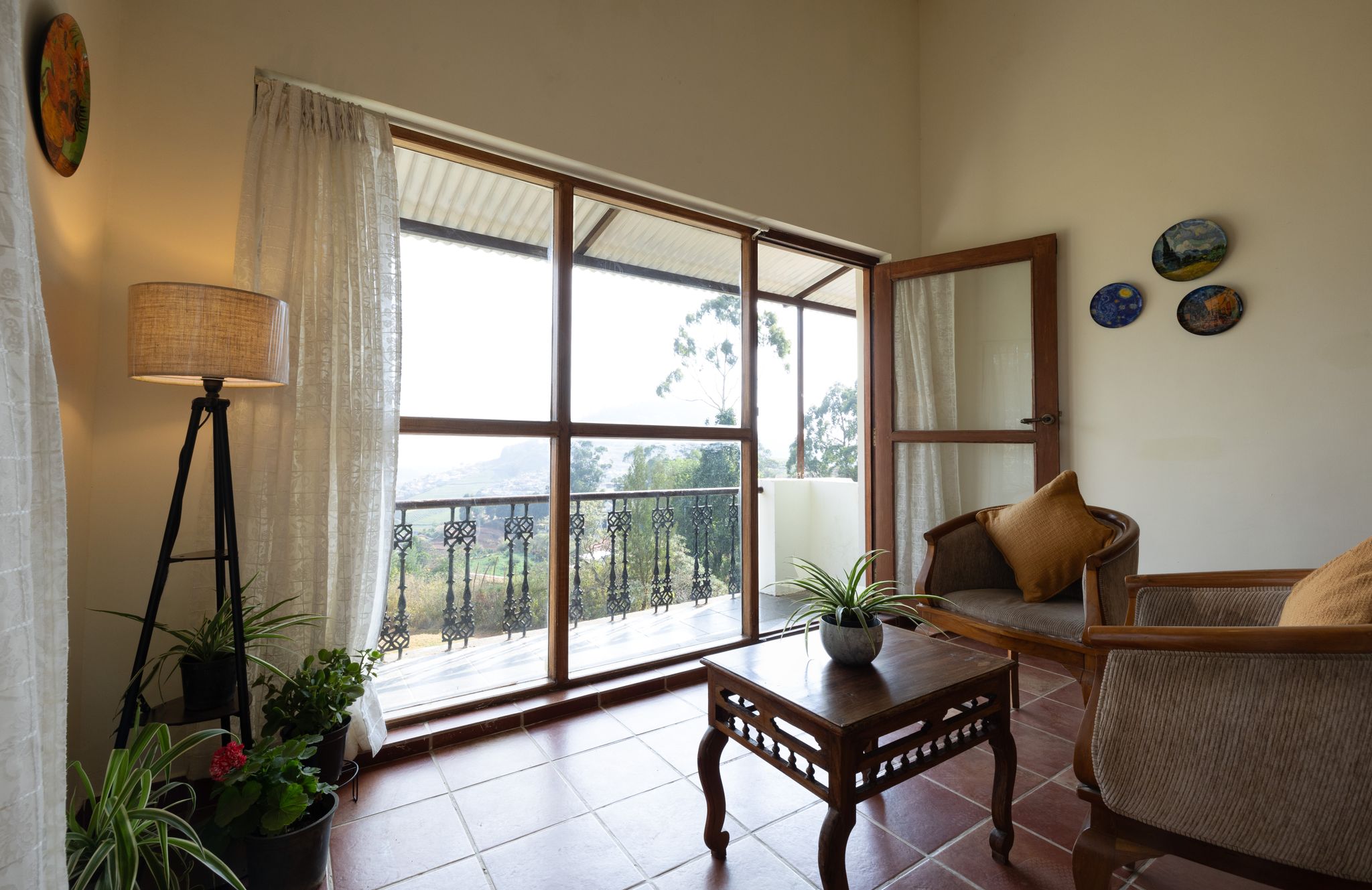 Sherlock Deluxe Mountain Room 6