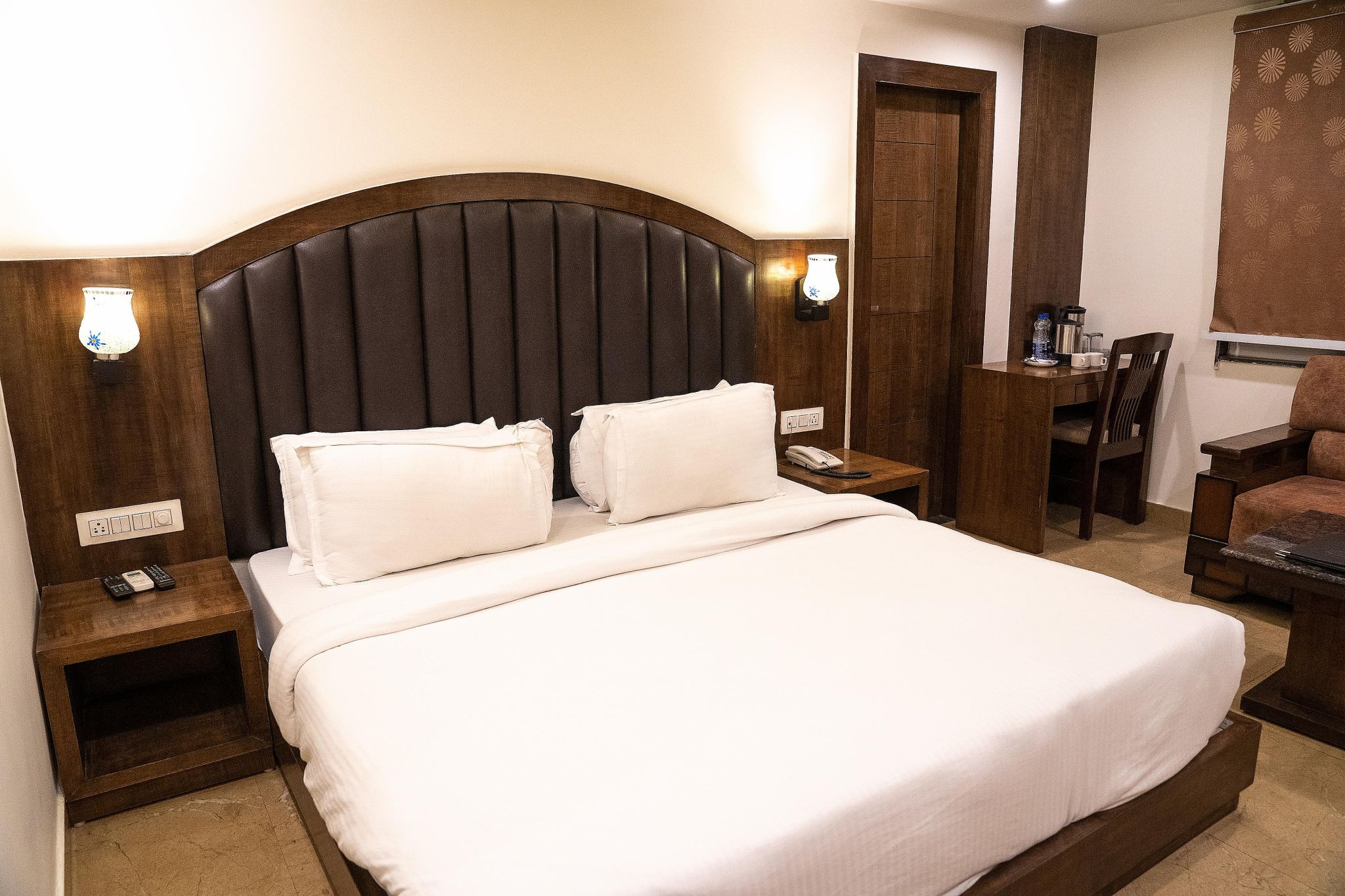 Height View Residency Deluxe Room 2