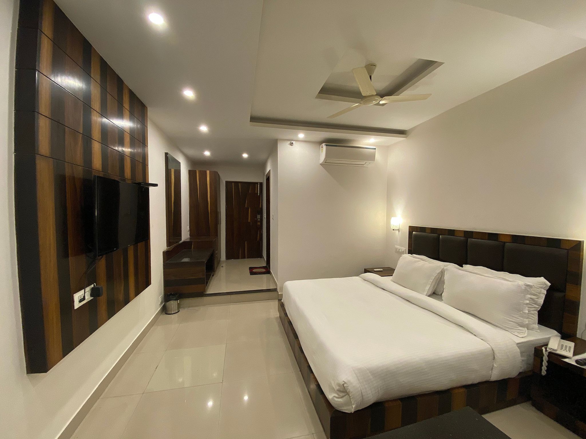 Premium Triple bedroom