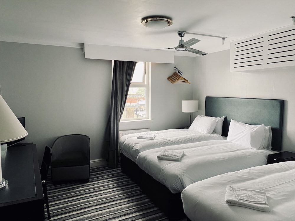 My Place Hotel Standard Triple Room 5