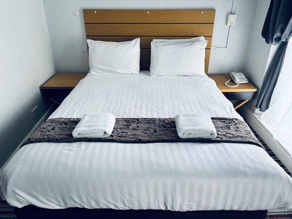 undefined My Place Hotel 8