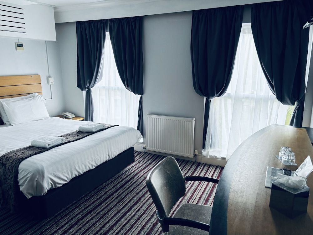 undefined My Place Hotel 5