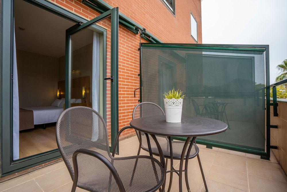 Hotel Posadas de España Málaga Superior Room, 1 Queen Bed, Terrace 3