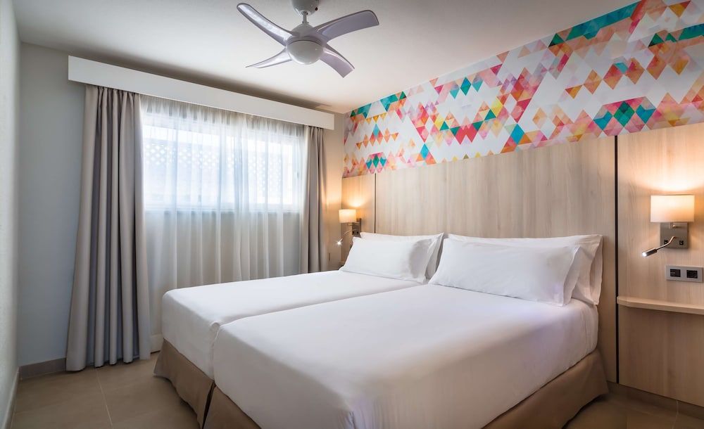 Apartment, Pool View (1 Adult + 2 Child)