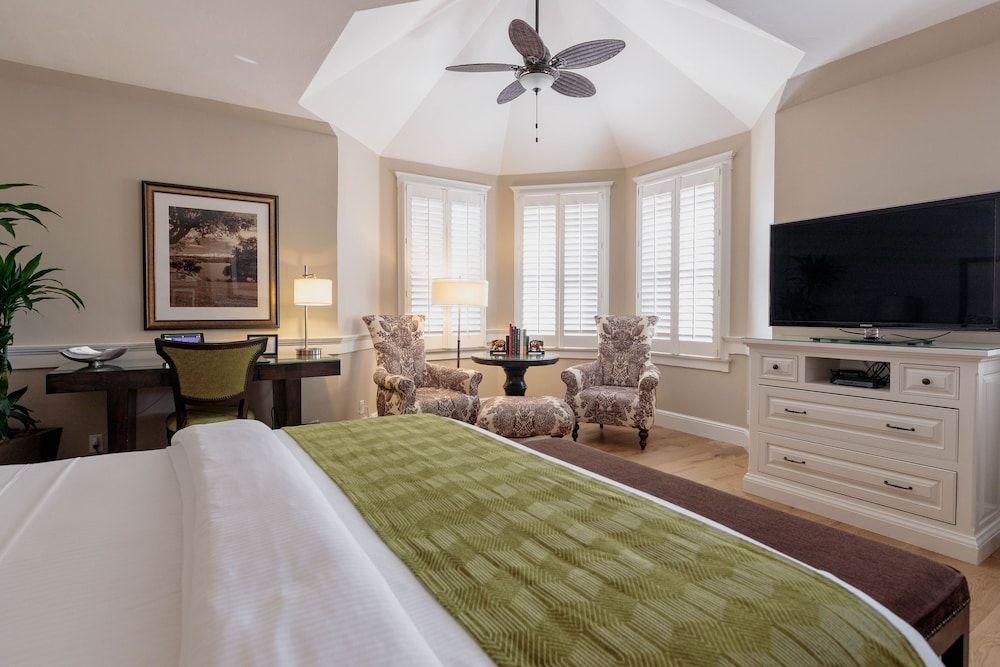 Grand Room (Grand Spa)