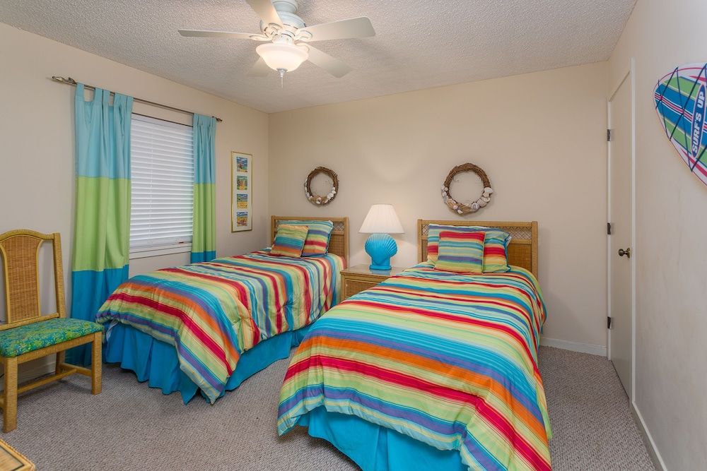 Condo, 3 Bedrooms