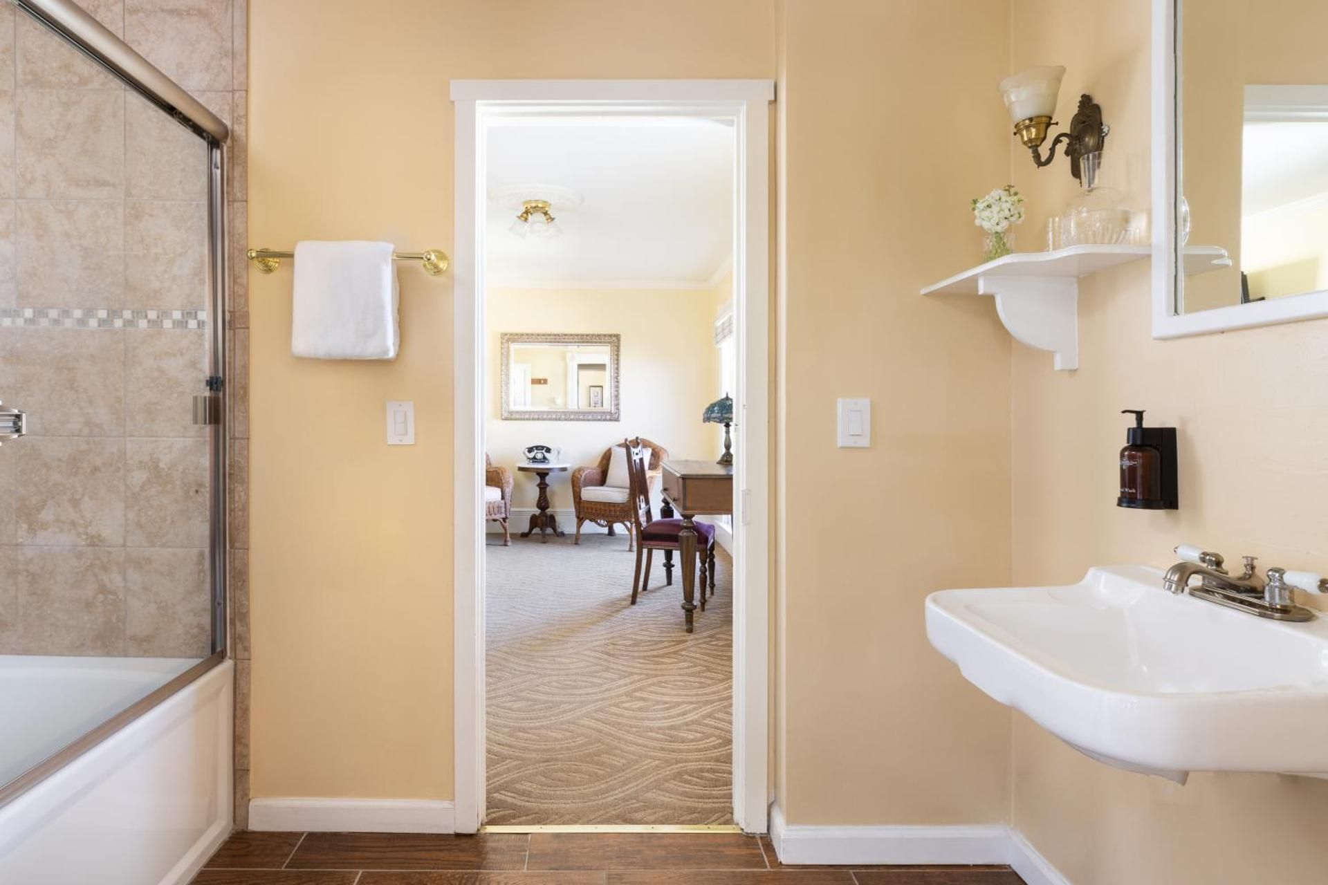 King Suite