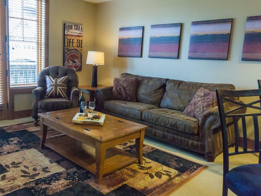 Northstar California Resort Condo, 3 Bedrooms (Mountain, 2 Bathrooms) 9