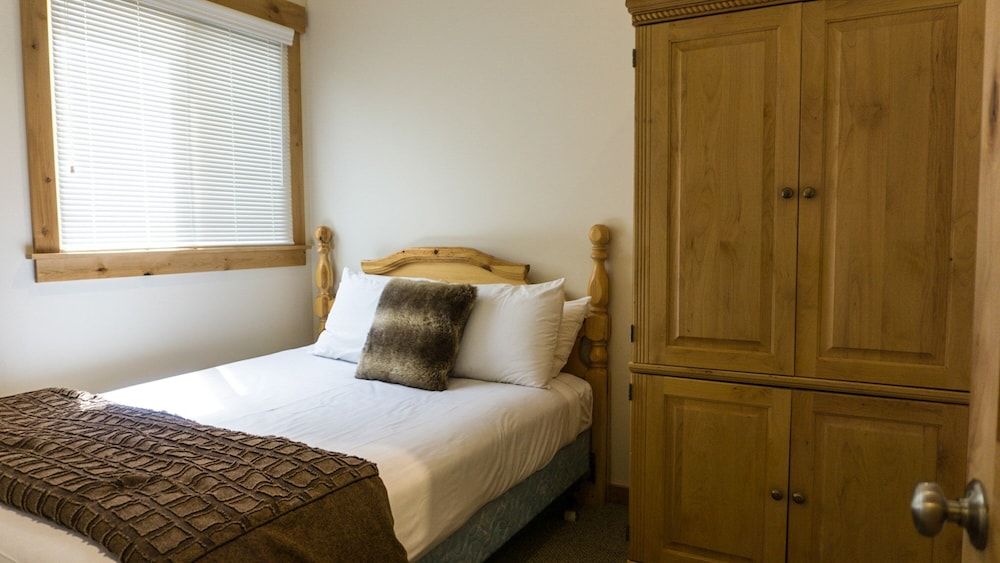 Condo, 3 Bedrooms (Ski Trails)