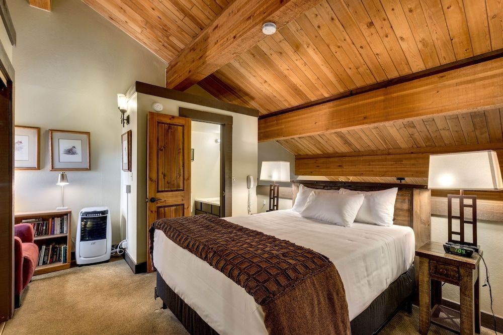 Loft, 1 Queen Bed (Northstar Village)