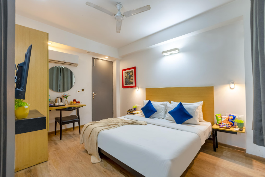 Bk Studio Rooms Near Huda City Center Deluxe Room With (High Speed Wi-Fi) 5