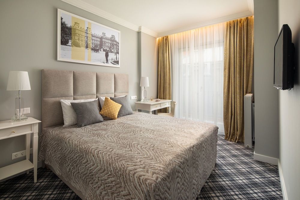 undefined Mamaison Residence Izabella Budapest 4