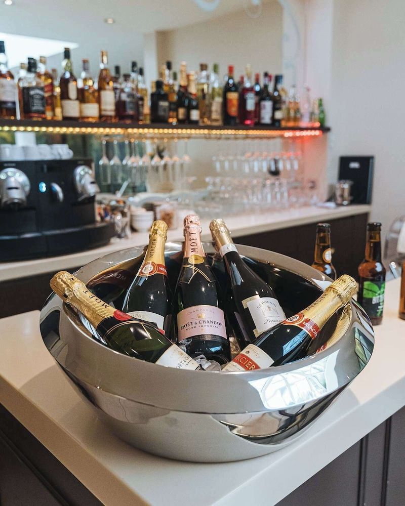 undefined Hotel De L'Universite