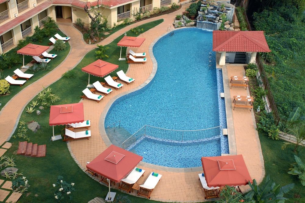 undefined Acron Candolim Regina. 5