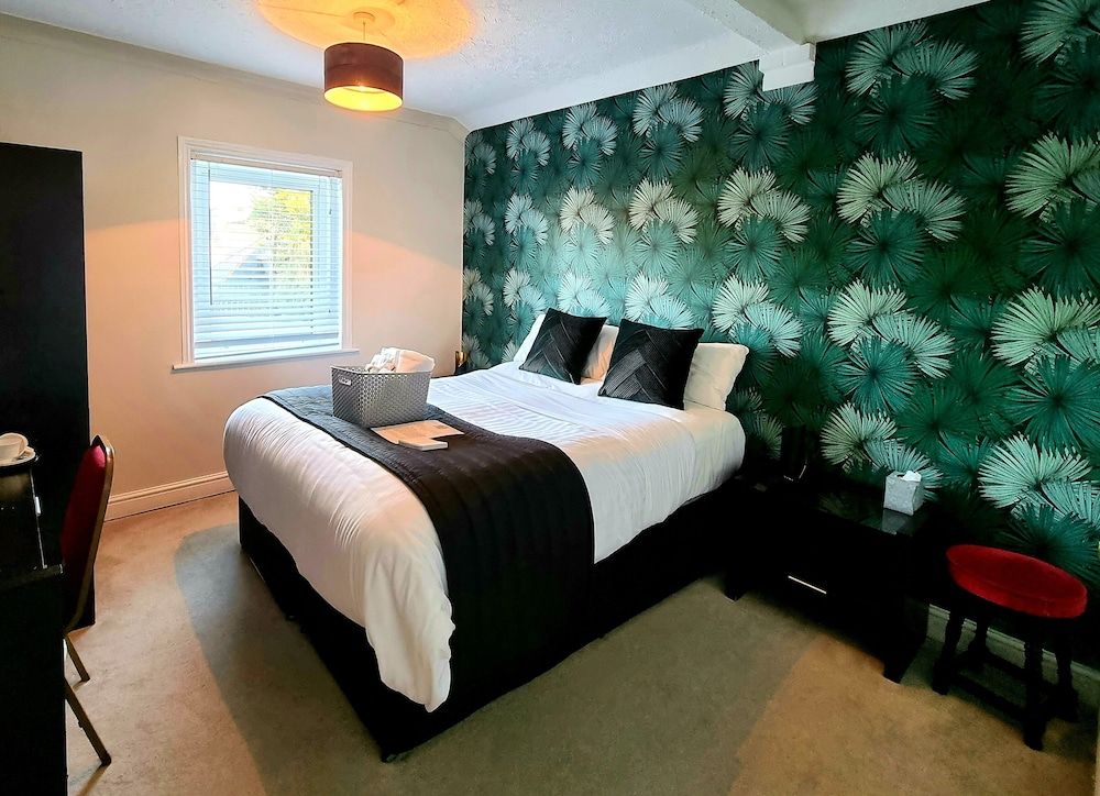 The Ashleigh - Dog Friendly