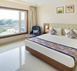 HOTEL FOUR ELEMENT Executive Room 2